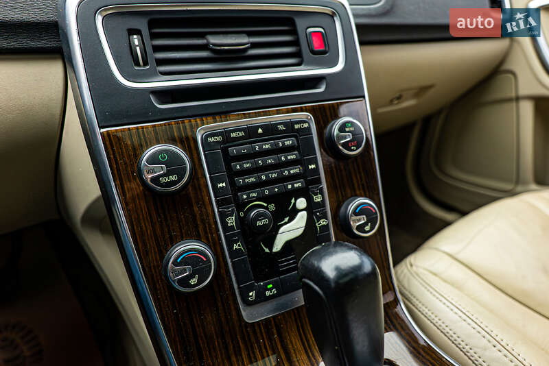 Седан Volvo S60 2011 в Києві фото 15 Седан Volvo S60 2011 в Києві