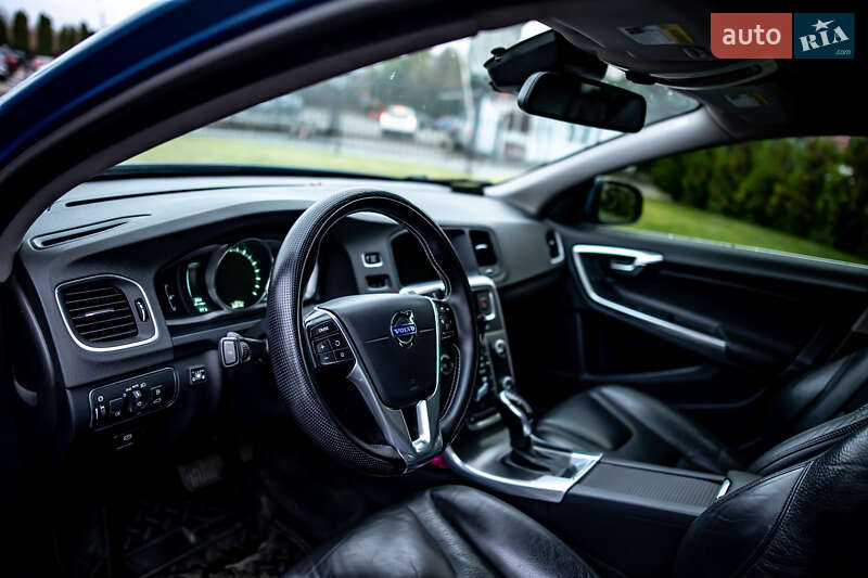 Седан Volvo S60 2013 в Броварах