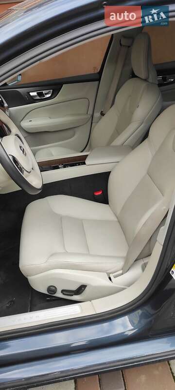 Седан Volvo S60 2019 в Стрию фото 21 Седан Volvo S60 2019 в Стрию