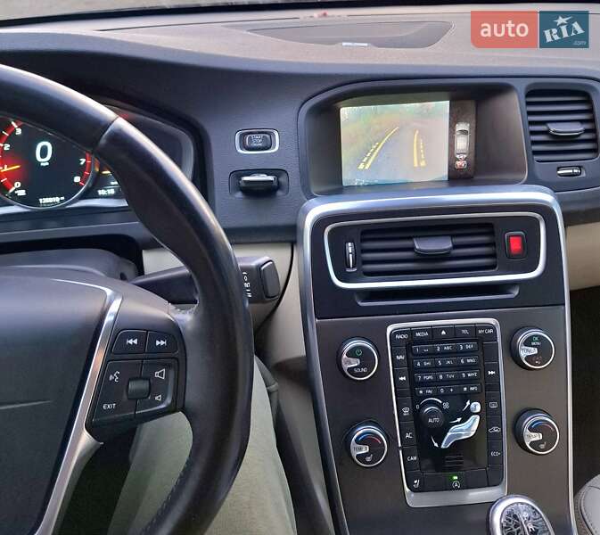Седан Volvo S60 2015 в Отынии фото 8 Седан Volvo S60 2015 в Отынии
