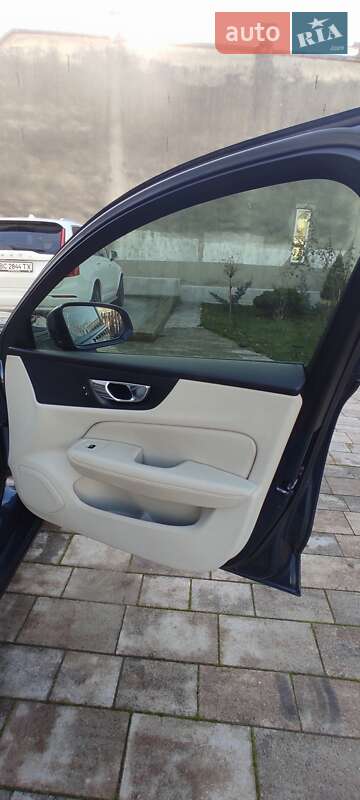 Седан Volvo S60 2019 в Стрию фото 43 Седан Volvo S60 2019 в Стрию