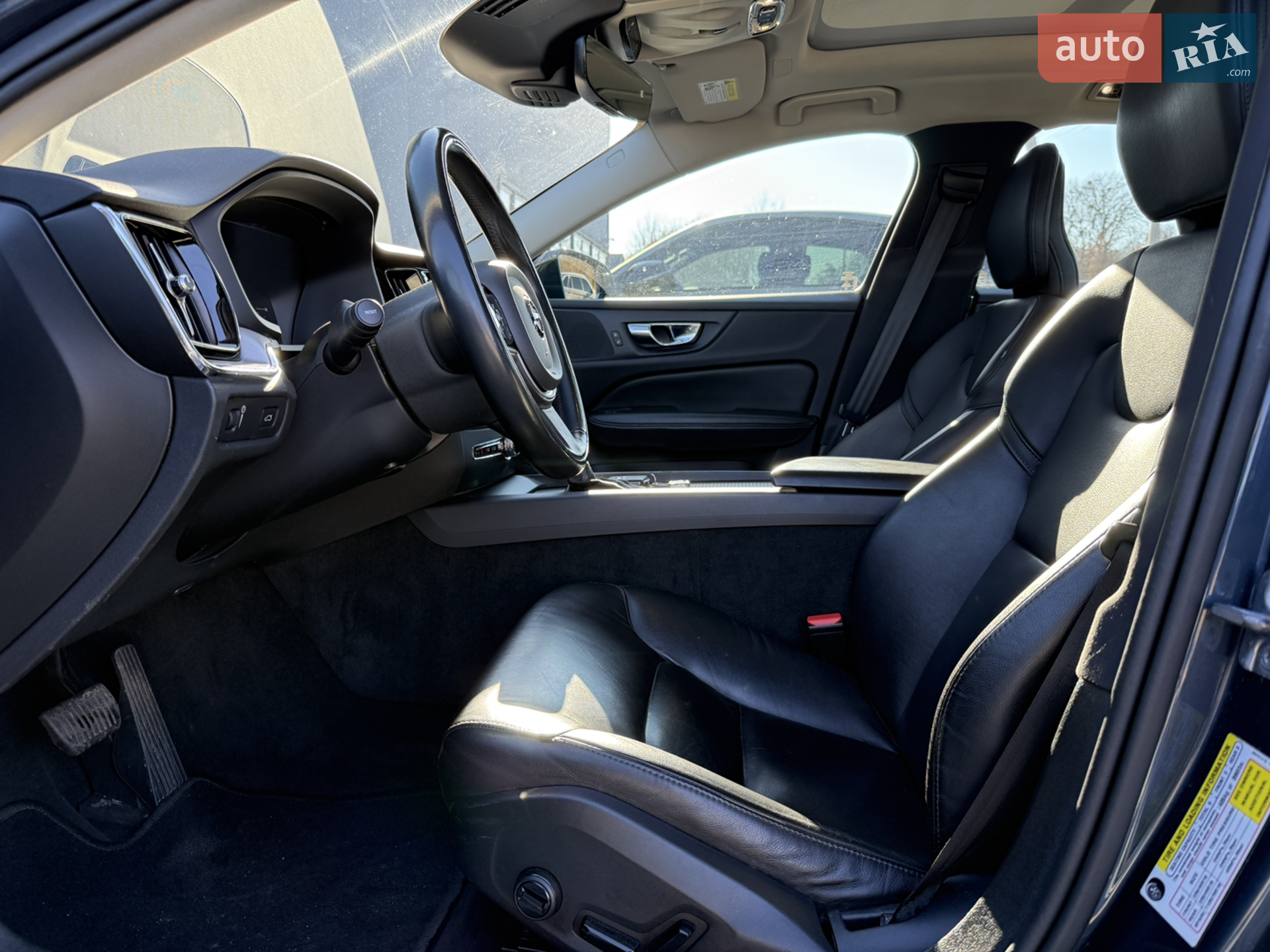 2019 Volvo S60 - мініатюра 14