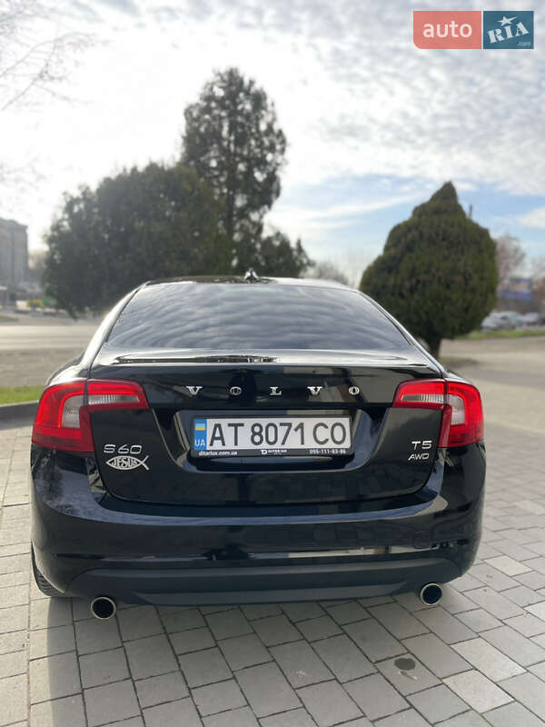 Седан Volvo S60 2012 в Івано-Франківську