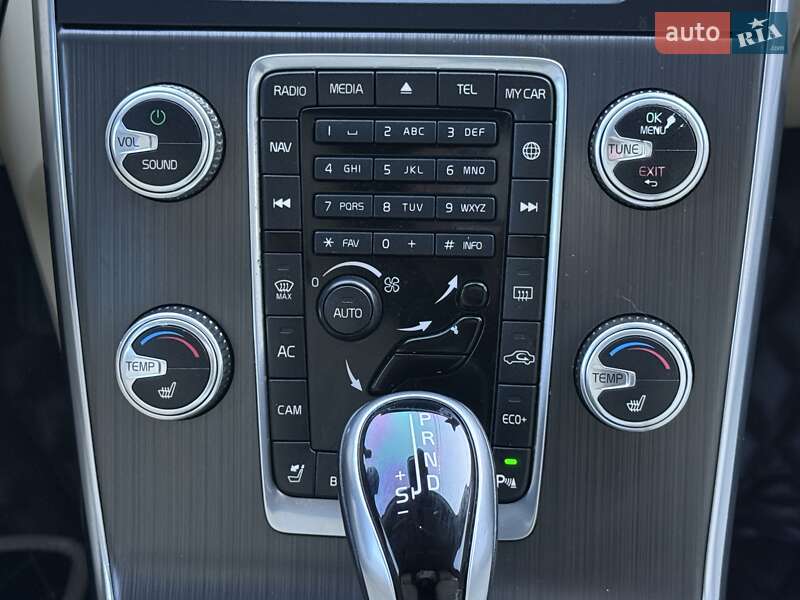 Седан Volvo S60 2015 в Борисполе