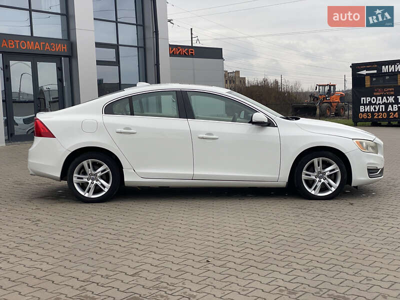 Седан Volvo S60 2014 в Києві фото 6 Седан Volvo S60 2014 в Києві