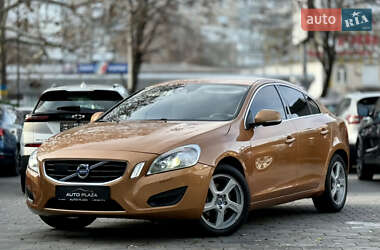 Седан Volvo S60 2010 в Одессе