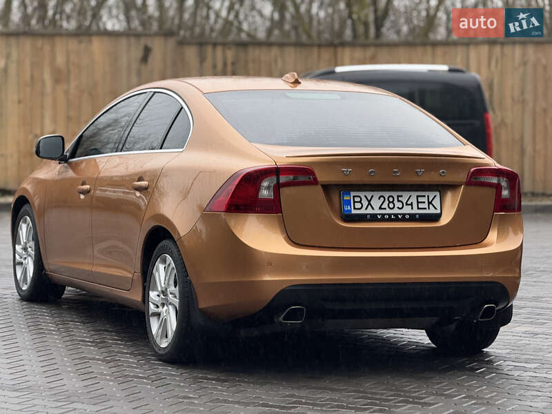 Седан Volvo S60 2011 в Киеве