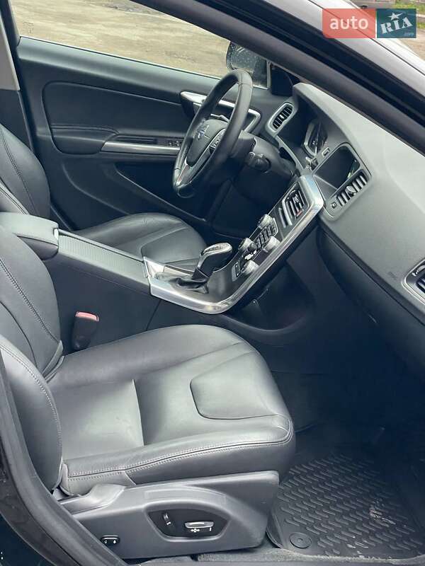 Седан Volvo S60 2016 в Житомирі фото 10 Седан Volvo S60 2016 в Житомирі