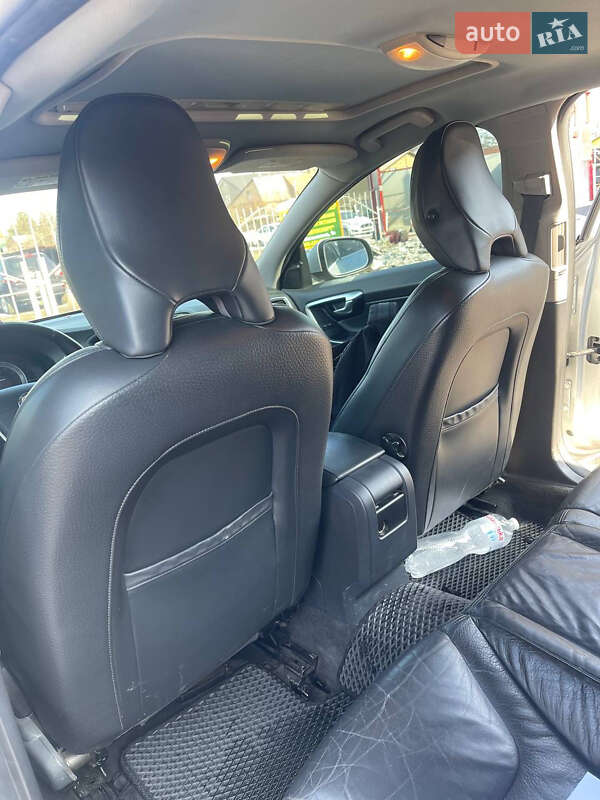 Седан Volvo S60 2011 в Запорожье