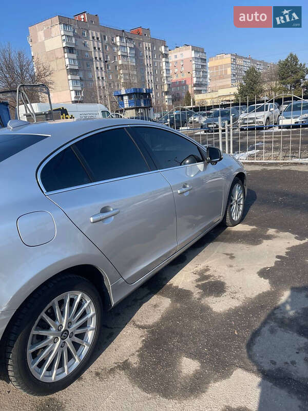 Седан Volvo S60 2011 в Запорожье