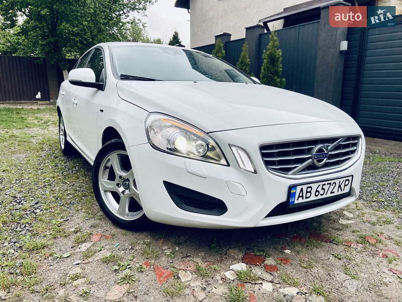 Седан Volvo S60 2011 в Вінниці