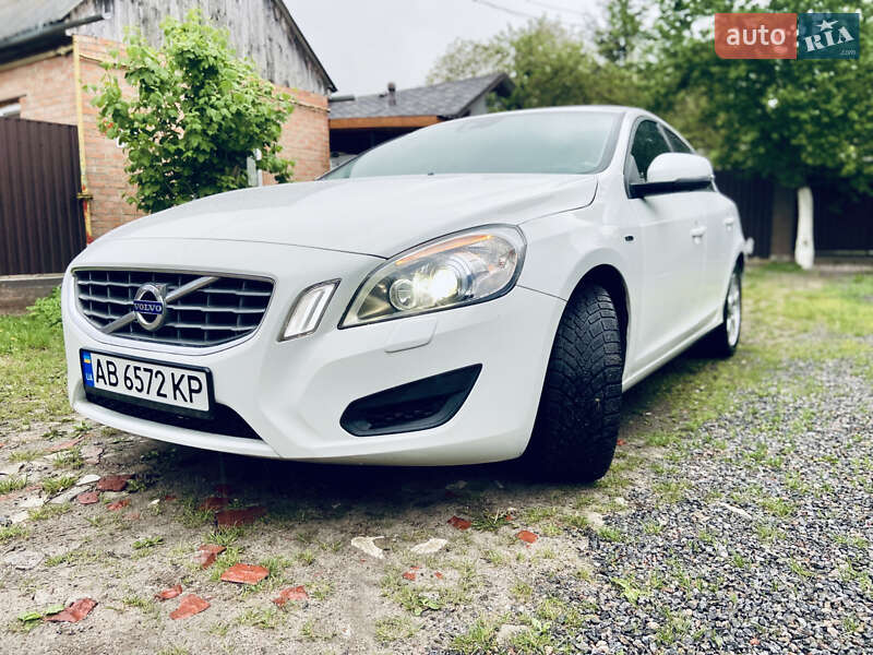 Седан Volvo S60 2011 в Вінниці