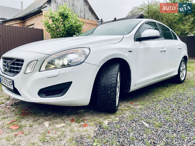 Седан Volvo S60 2011 в Вінниці
