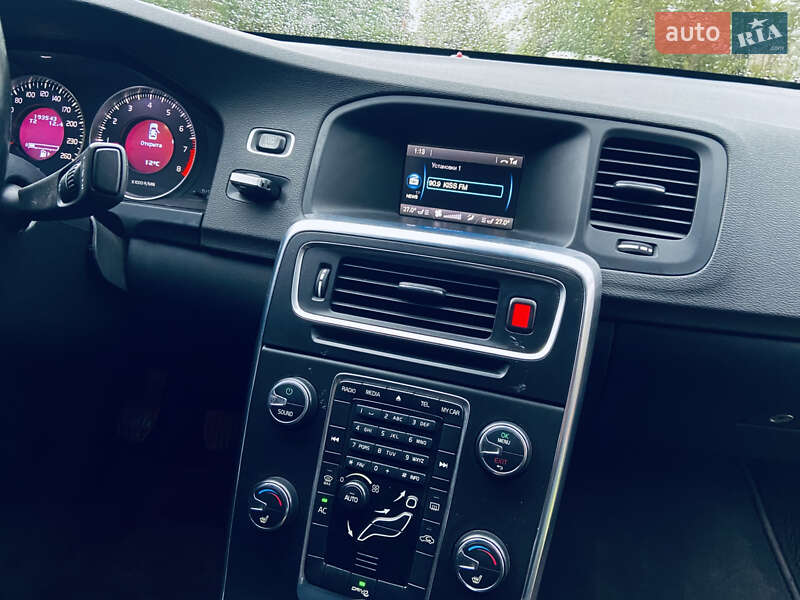 Седан Volvo S60 2011 в Вінниці