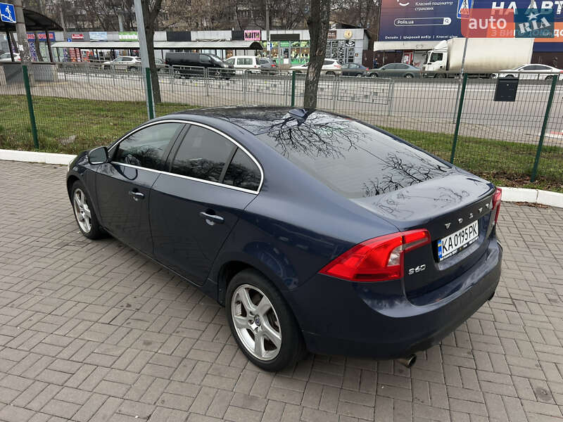 Седан Volvo S60 2012 в Києві фото 8 Седан Volvo S60 2012 в Києві