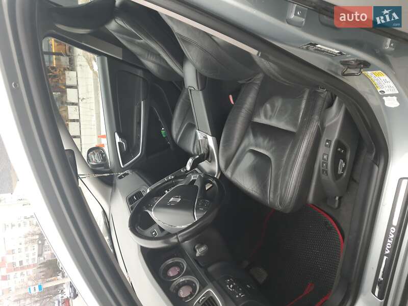 Седан Volvo S60 2012 в Ивано-Франковске фото 13 Седан Volvo S60 2012 в Ивано-Франковске