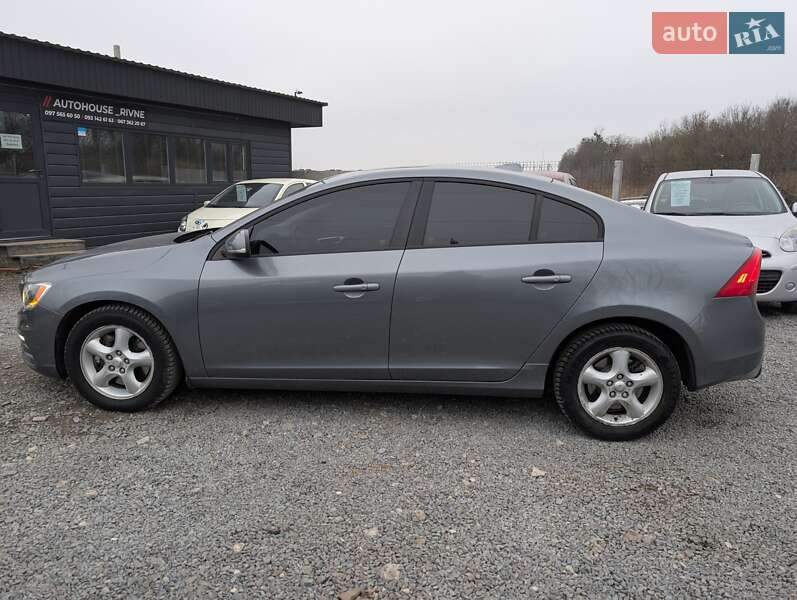 Седан Volvo S60 2017 в Ровно