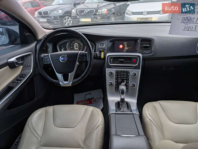 Седан Volvo S60 2017 в Ровно