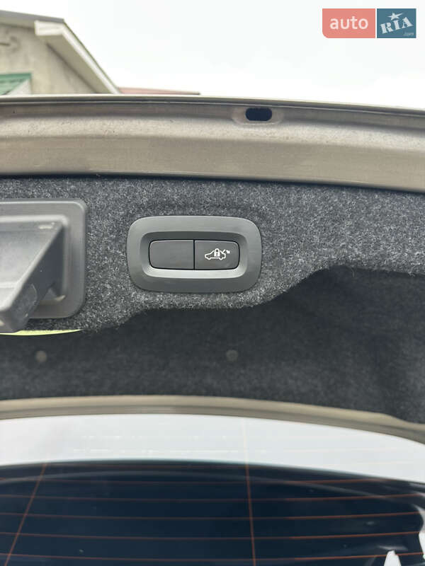 Седан Volvo S60 2019 в Одессе фото 23 Седан Volvo S60 2019 в Одессе