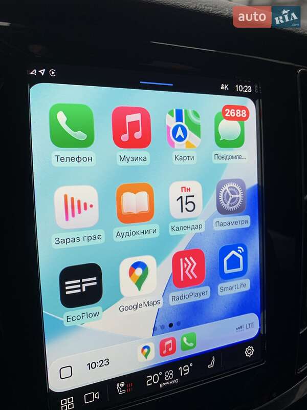 Седан Volvo S60 2024 в Киеве