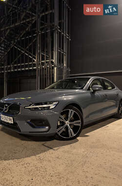 Седан Volvo S60 2021 в Києві