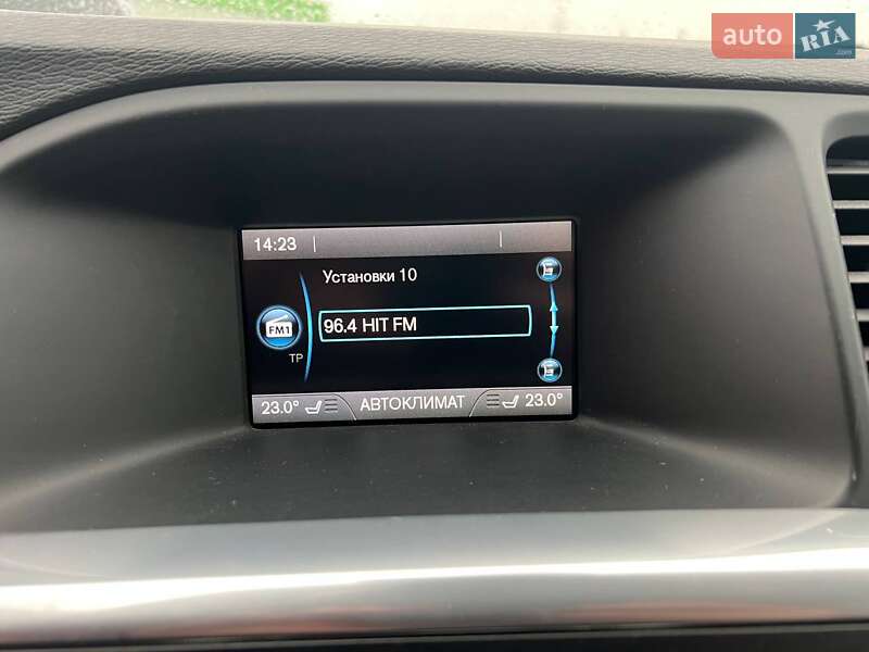 Седан Volvo S60 2015 в Киеве