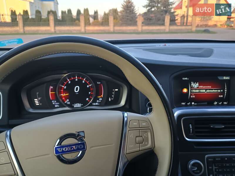 Седан Volvo S60 2015 в Костополе