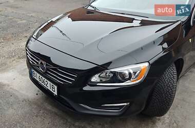 Седан Volvo S60 2013 в Полтаве