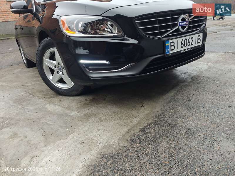 Седан Volvo S60 2013 в Полтаве