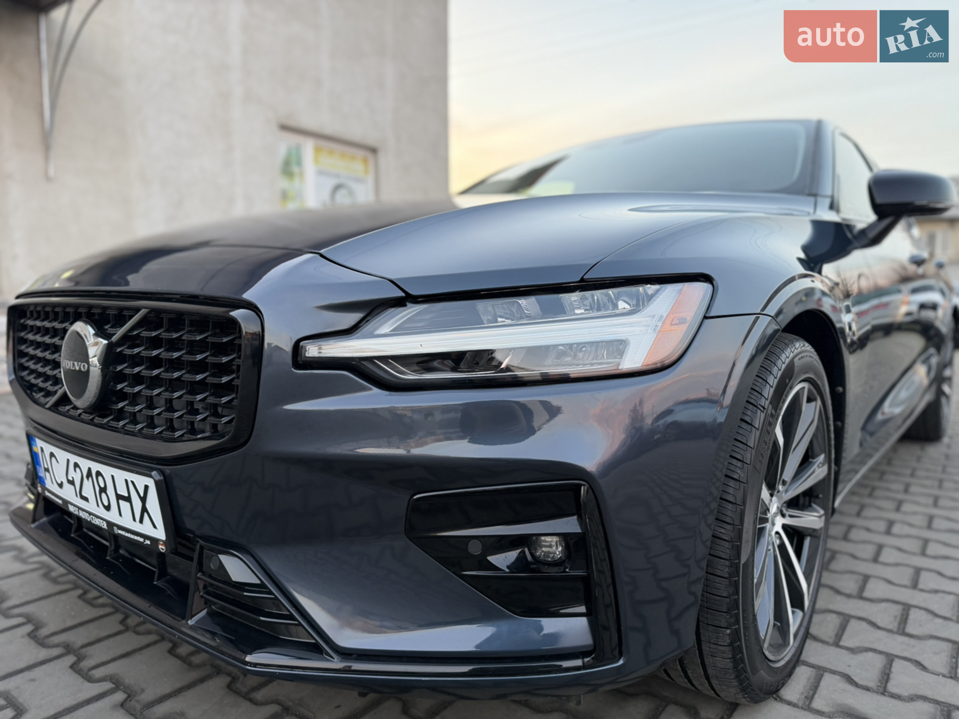 2021 Volvo S60 - мініатюра 10