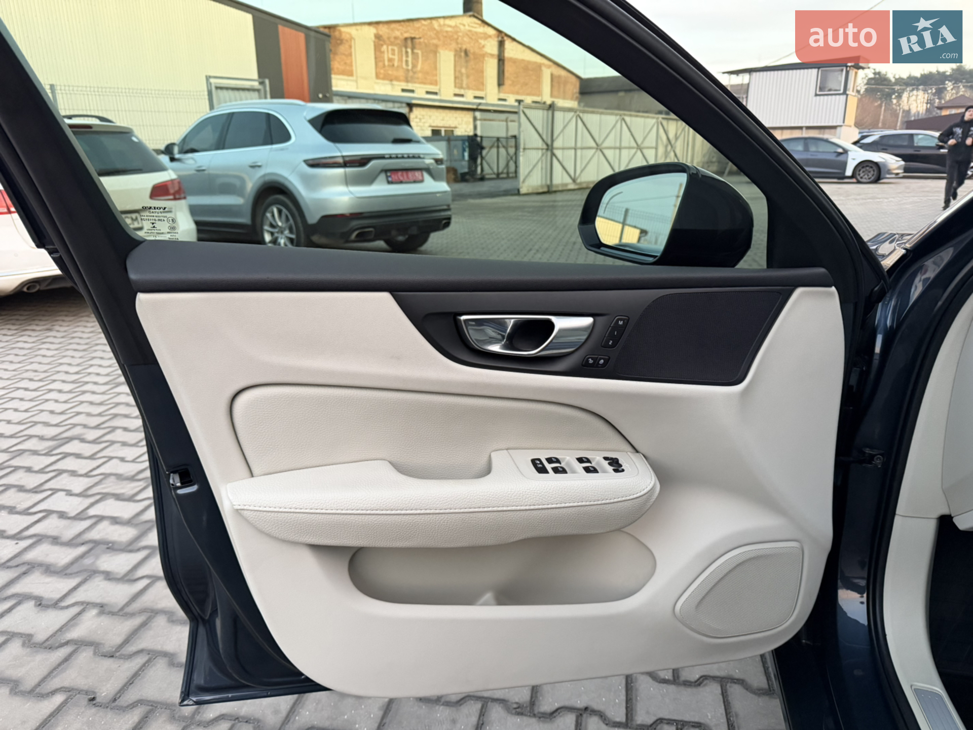 2021 Volvo S60 - мініатюра 15