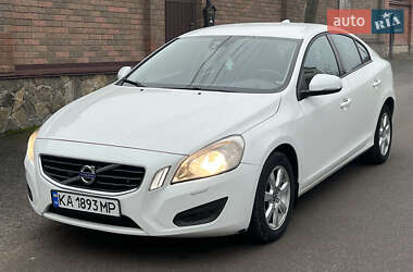 Седан Volvo S60 2012 в Виннице