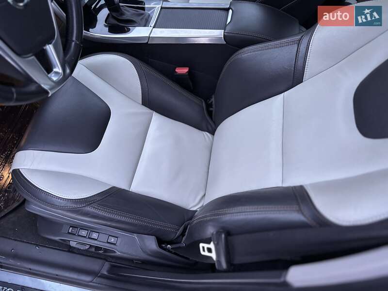 Седан Volvo S60 2017 в Житомирі фото 18 Седан Volvo S60 2017 в Житомирі