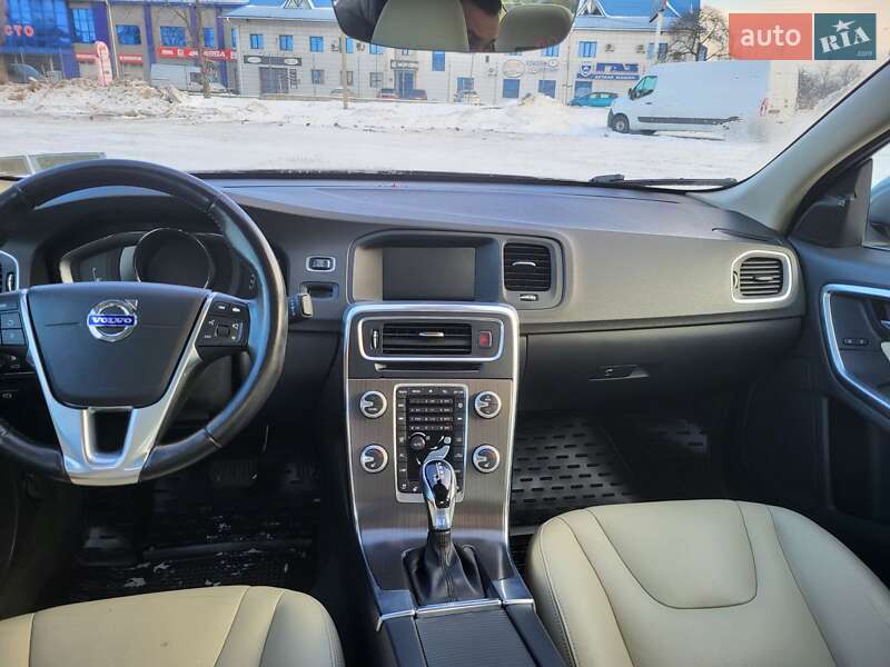 Седан Volvo S60 2016 в Житомире фото 11 Седан Volvo S60 2016 в Житомире