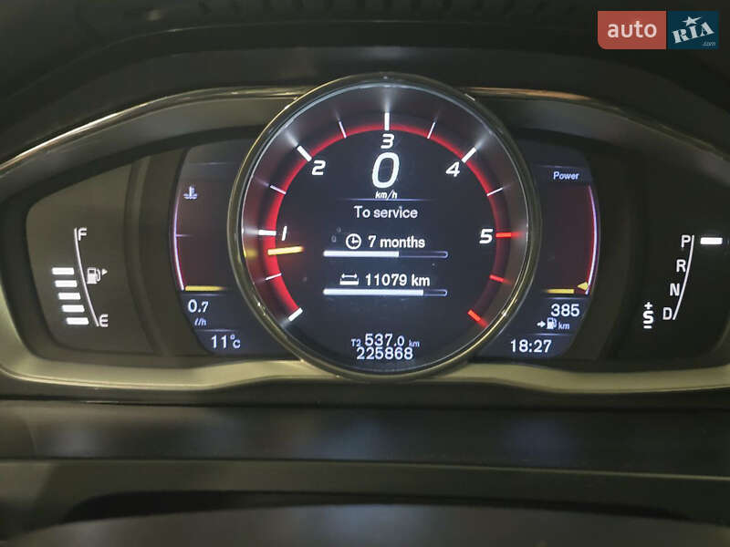 Седан Volvo S60 2015 в Житомире