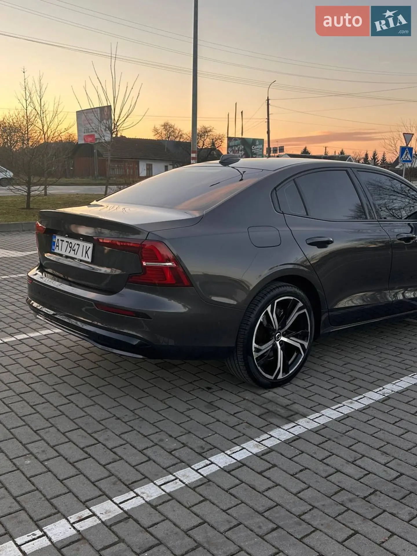 2024 Volvo S60 - мініатюра 5