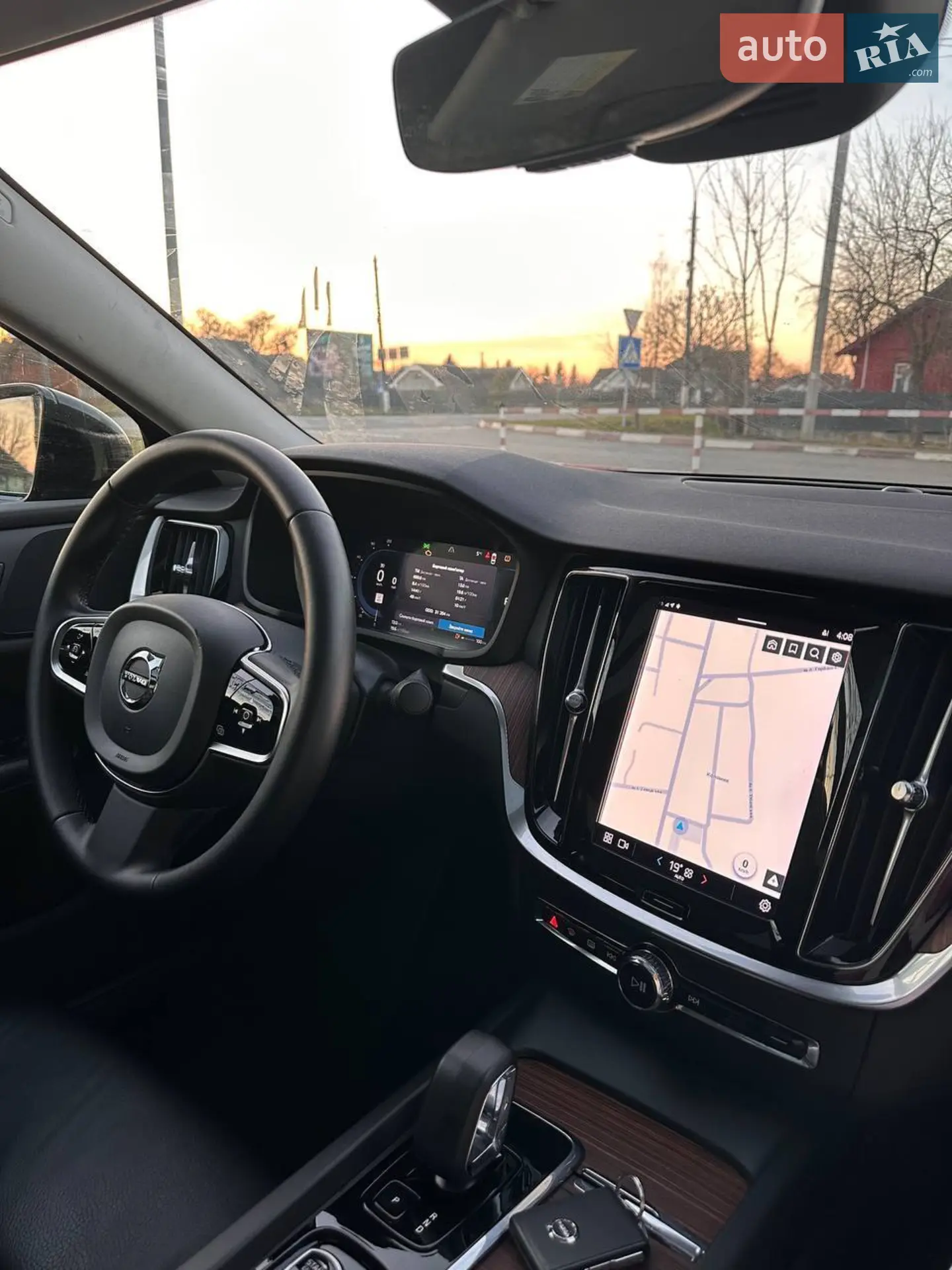 2024 Volvo S60 - мініатюра 9