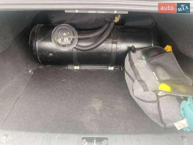 Седан Volvo S60 2013 в Новояворовске