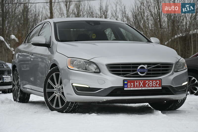 Седан Volvo S60 2018 в Бердичеве