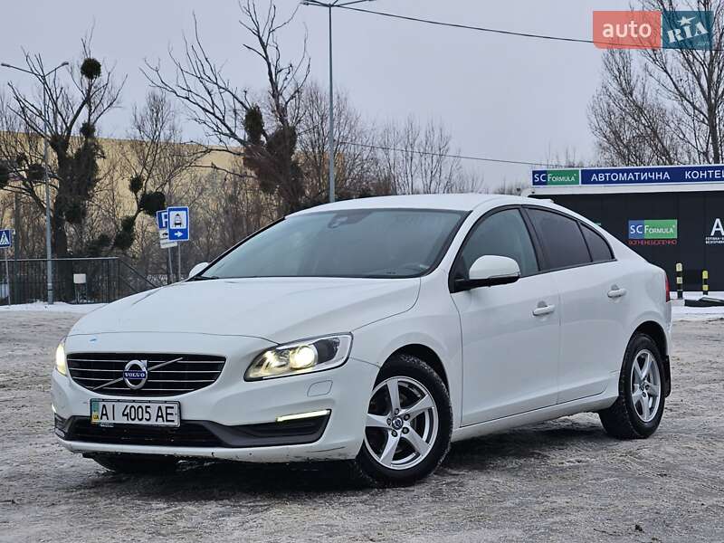 Седан Volvo S60 2015 в Киеве фото 7 Седан Volvo S60 2015 в Киеве