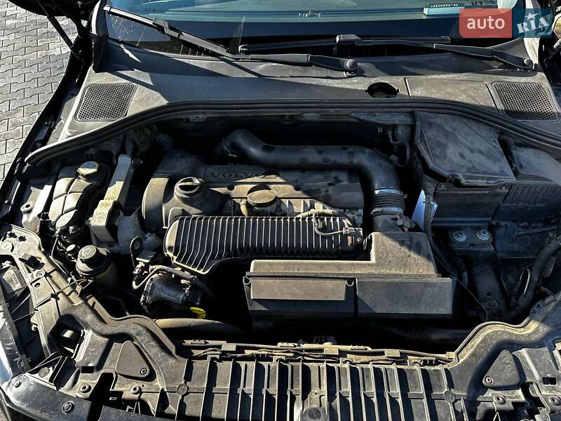 Седан Volvo S60 2014 в Киеве