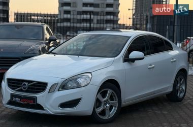 Седан Volvo S60 2013 в Києві