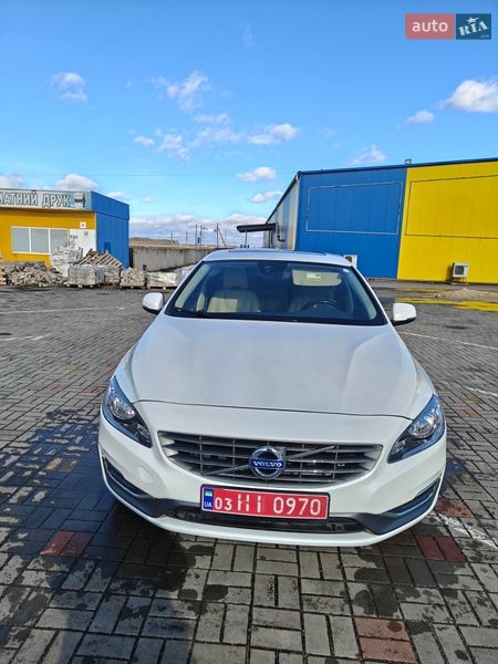 Седан Volvo S60 2017 в Житомире