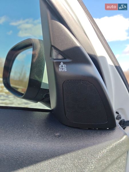 Седан Volvo S60 2017 в Житомире