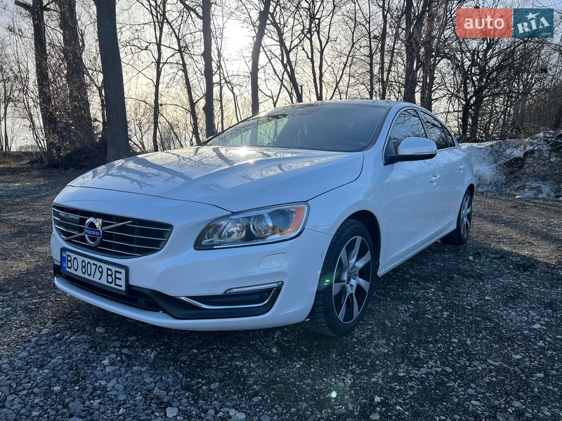 Седан Volvo S60 2014 в Тернополе