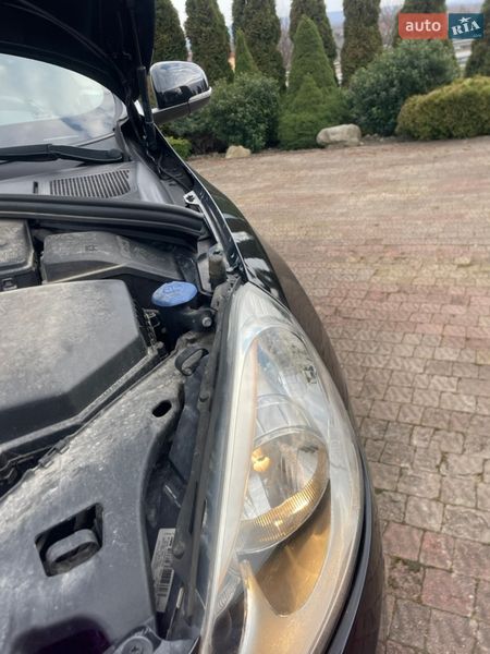 Седан Volvo S60 2012 в Калуше