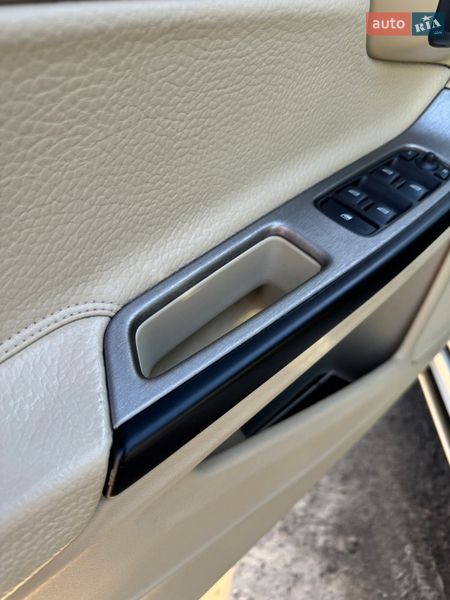 Седан Volvo S60 2012 в Киеве