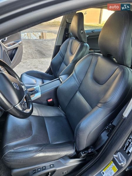 Седан Volvo S60 2016 в Харькове