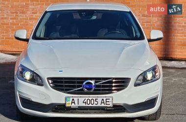 Седан Volvo S60 2015 в Києві