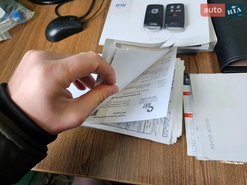 Седан Volvo S60 2015 в Киеве документ 3 фото Седан Volvo S60 2015 в Киеве документ